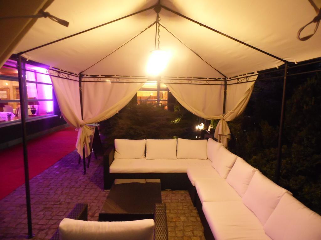 Hotel Europejski นือซา ภายนอก รูปภาพ