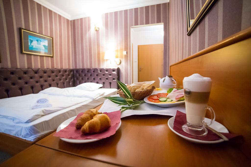 Hotel Europejski นือซา ห้อง รูปภาพ