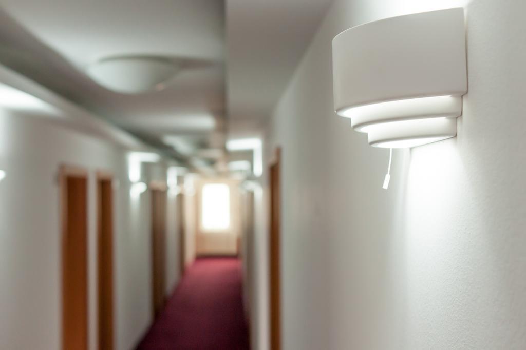 Hotel Europejski นือซา ภายนอก รูปภาพ